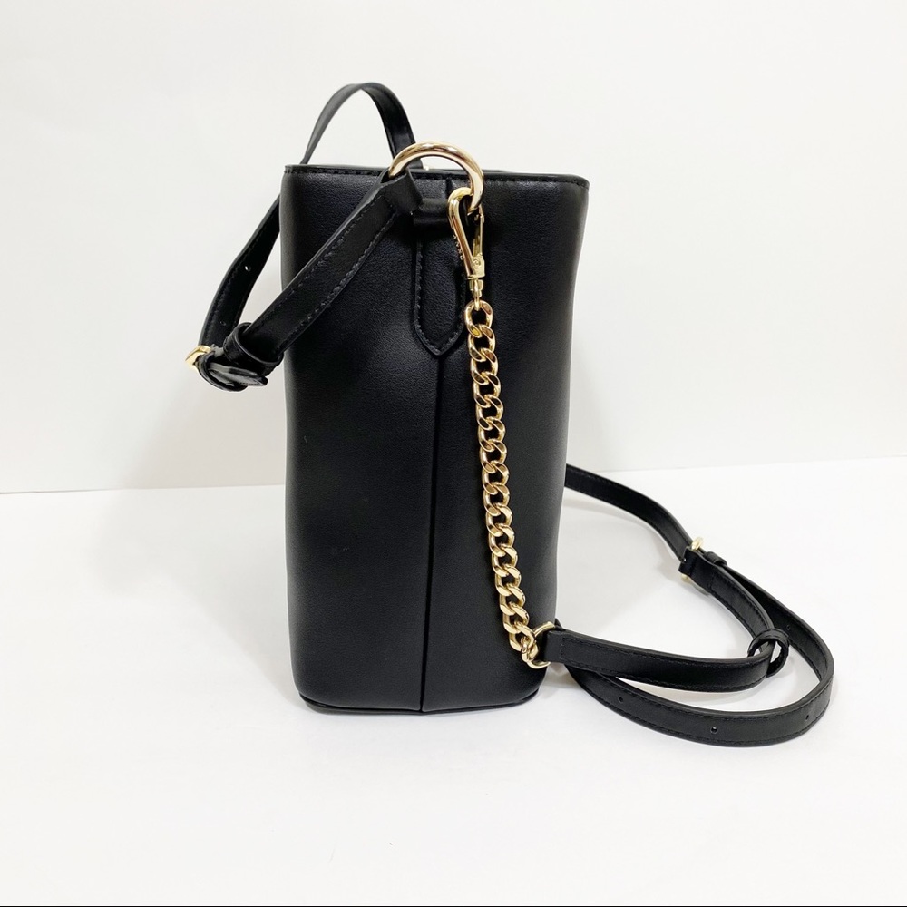 DKNY Dayna Leather Bucket Bag Black Shoulder Crossbody - Picture 9 of 13
